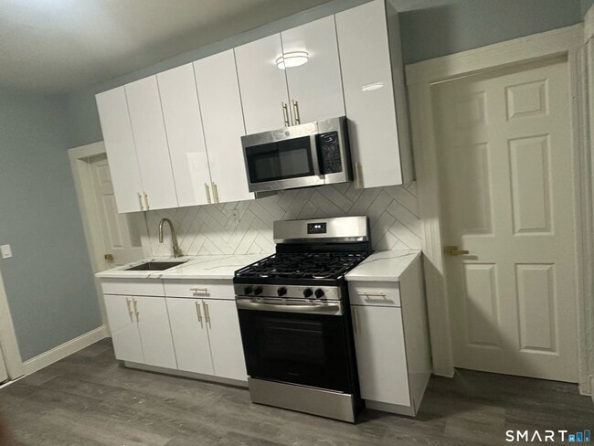 Photo - 268 Davenport Ave