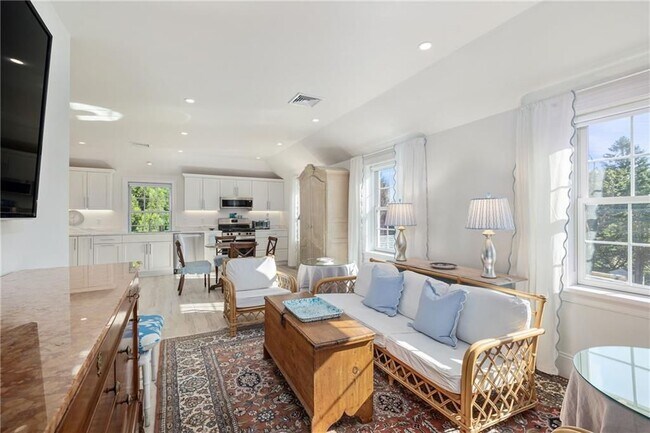 342 Boulevard