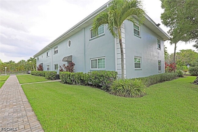 Building Photo - 3344 N Key Dr Unit 6