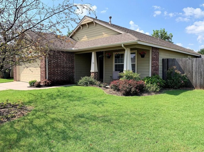 Perfect Home In The Heart of Bixby! - Perfect Home In The Heart of Bixby!