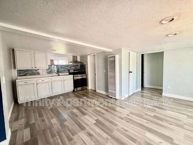 Photo - 644 Louisiana Blvd SE Unit NM 87108 - 3