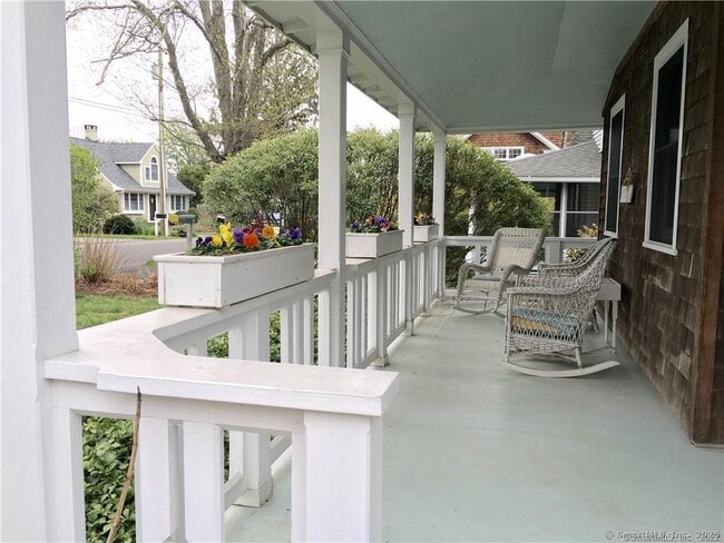 Photo - 9 Madison Ave