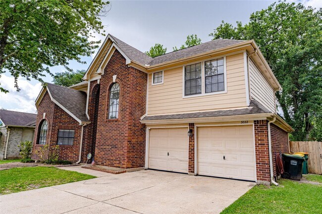 Photo - 3022 Norwich St