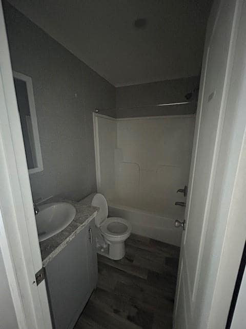 Photo - 15480 Findley Rd