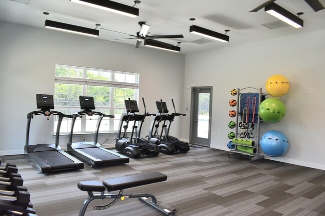 Fitness Center - The Jewel Summit Pointe