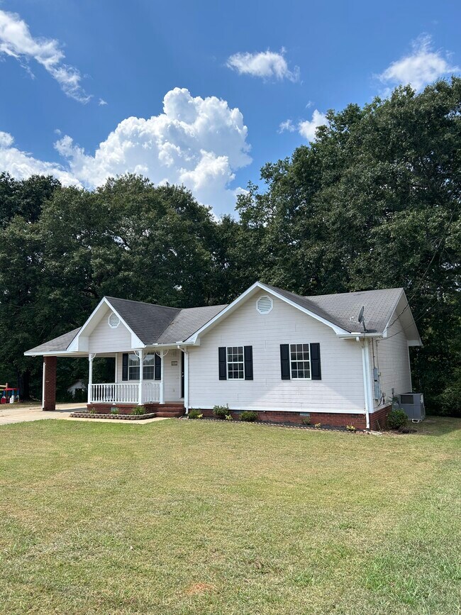 Photo - 11 Lone Oak Dr