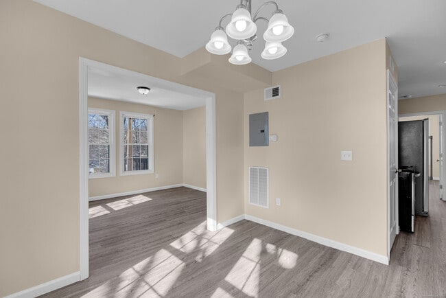 Photo - 8-10 Rimmondale St