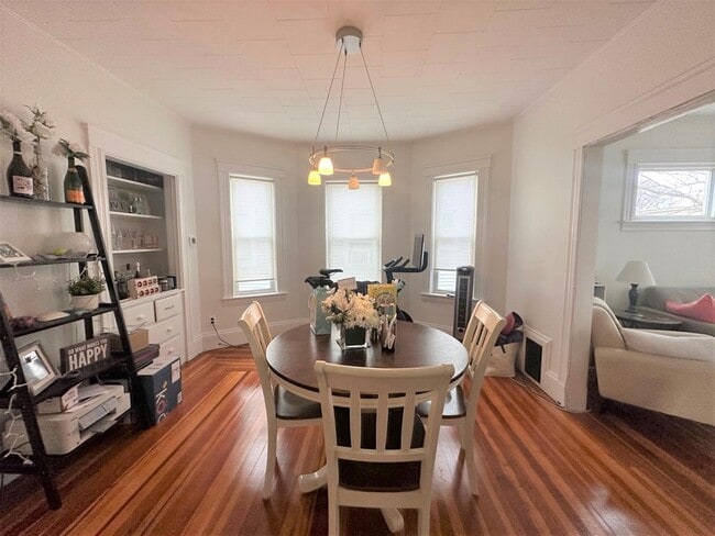 Photo - 137 Dudley St Unit 2