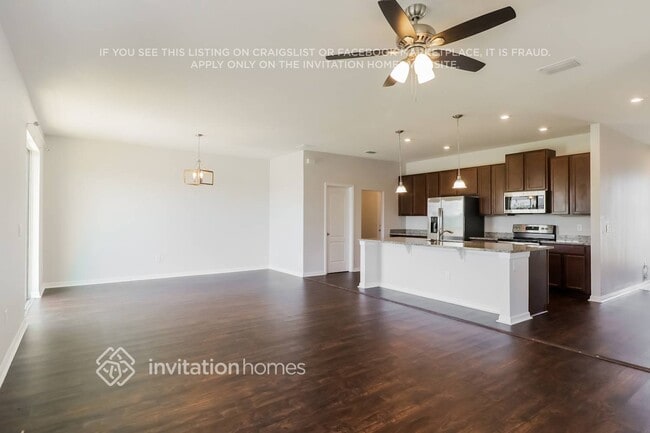 Photo - 10479 Hawks Landing Dr