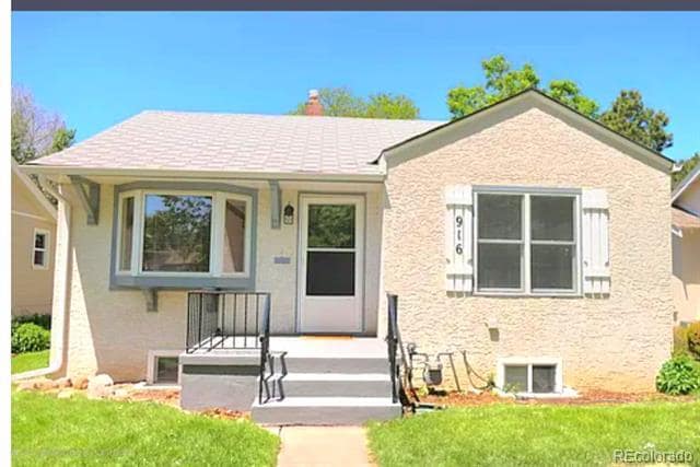 Photo - 916 Custer Ave