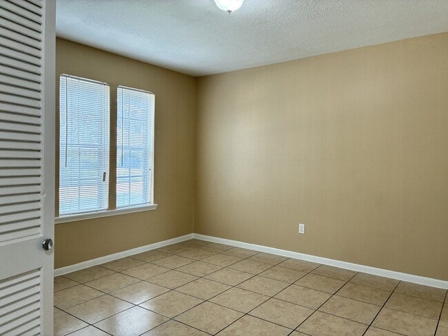 Photo - 10314 Autumn Harvest Dr