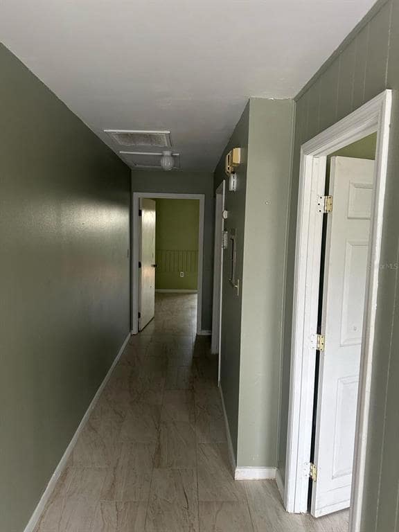 Photo - 214 N Chestnut Rd