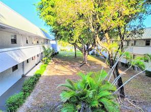 Building Photo - 17255 SW 95th Ave Unit 208