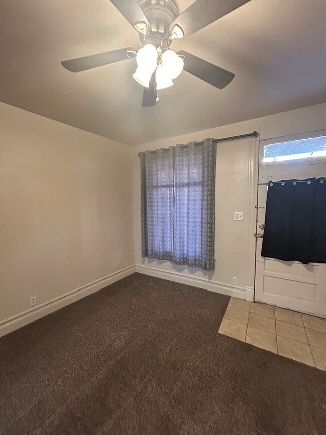 Photo - 402 W Mercury St Unidad 406