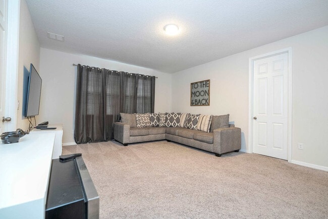 Photo - 9035 Sunshine Ridge Loop Unit ID1280859P