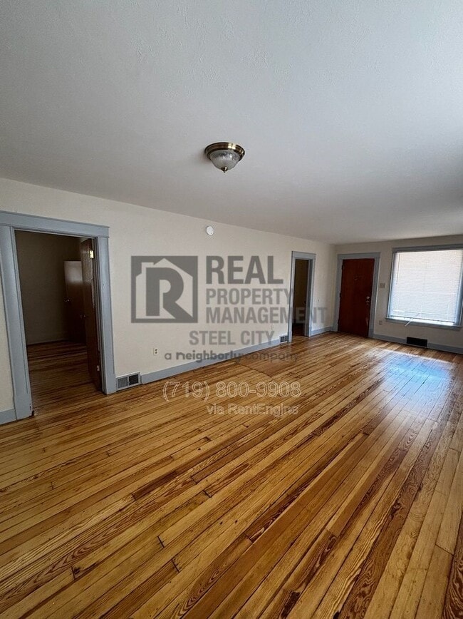 Photo - 1811 E Evans Ave