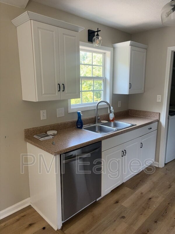 Photo - 940 Granny White Rd