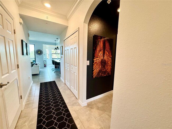18028 Gawthrop Dr Unidad 303
