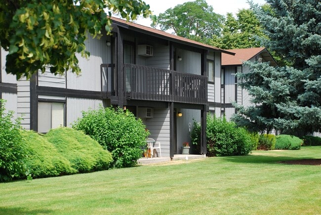 Photo - Dearborn Apartments