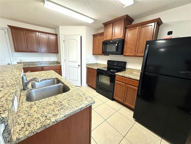 Photo - 5673 Elsinore Way