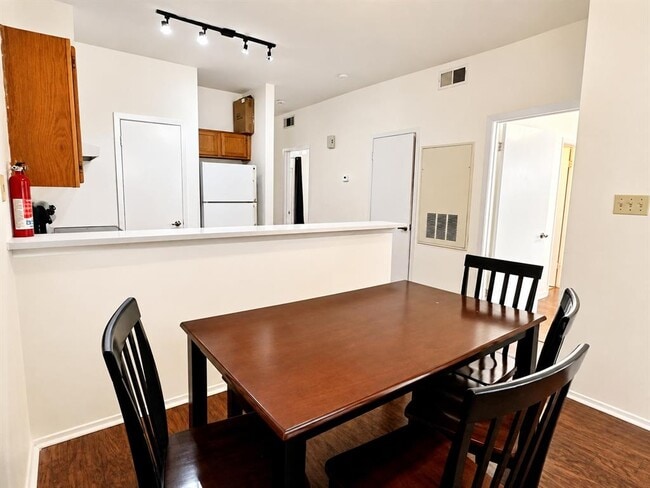Photo - 2801 Rio Grande St Unit 203