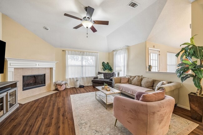 Photo - 24027 Floragate Dr