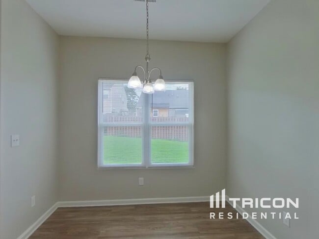 Photo - 1112 Ametrine Ln