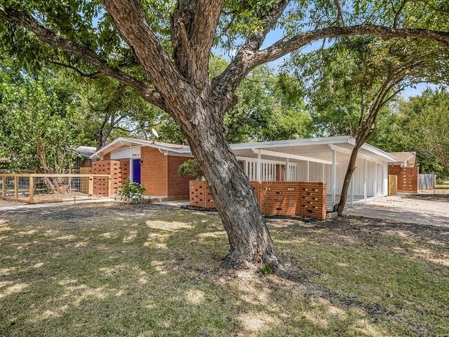 Photo - 7601 Tisdale Dr