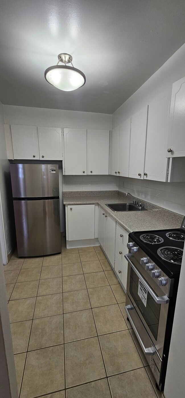 Photo - Fifty Cosburn