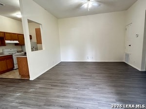 Building Photo - 6316 Green Top Dr