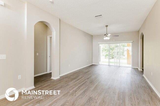 Photo - 196 Aurelia Ct