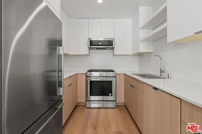 Building Photo - 612 Huntley Dr Rental
