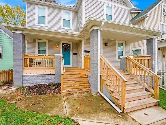 Photo - 697 Reinhard Ave