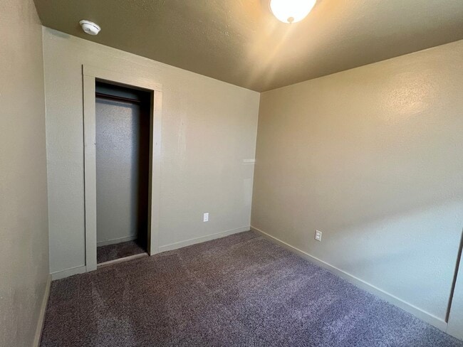 736 S 2nd St Unidad 4