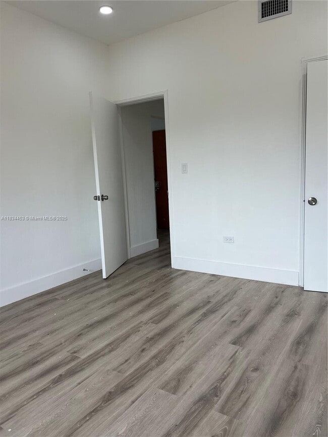 Photo - 1895 SW 22nd St Unit 3