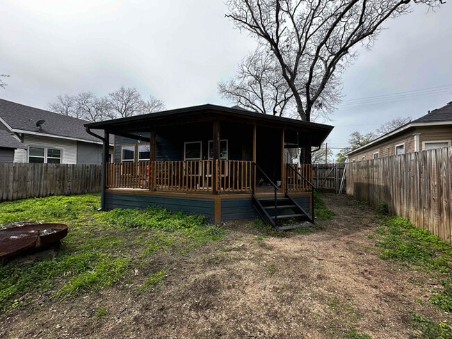 Photo - 796 W Tarleton St