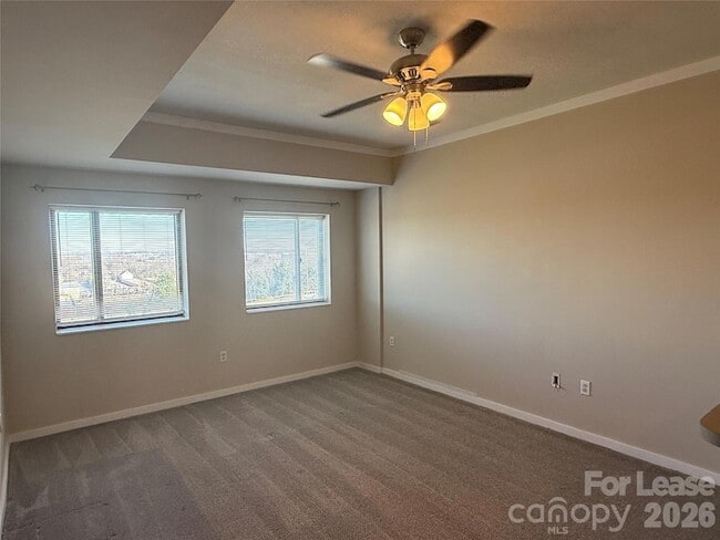 Photo - 715 N Church St