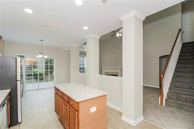 Photo - 4505 Lightning Bolt Trail