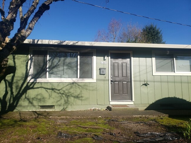 Photo - Inner SE Portland Duplex!