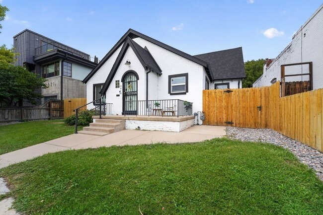 Photo - 2615 W Caithness Pl