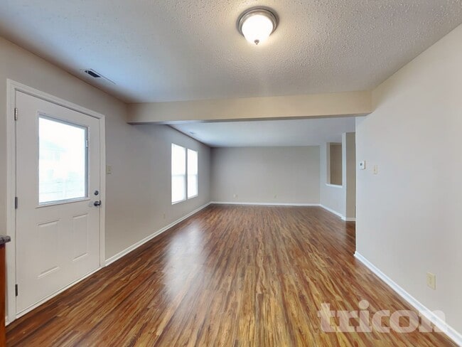 Photo - 10904 Firefly Ct