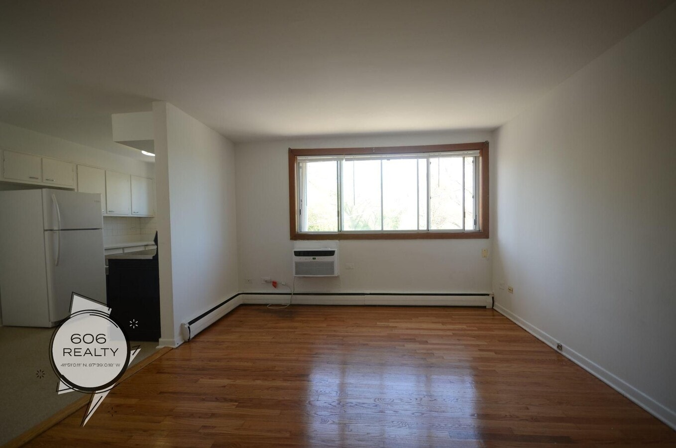 Photo - 1410 W Juneway Terrace Unit 2A