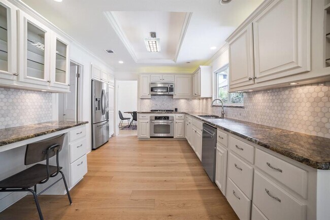 Photo - 1702 Crested Butte Dr