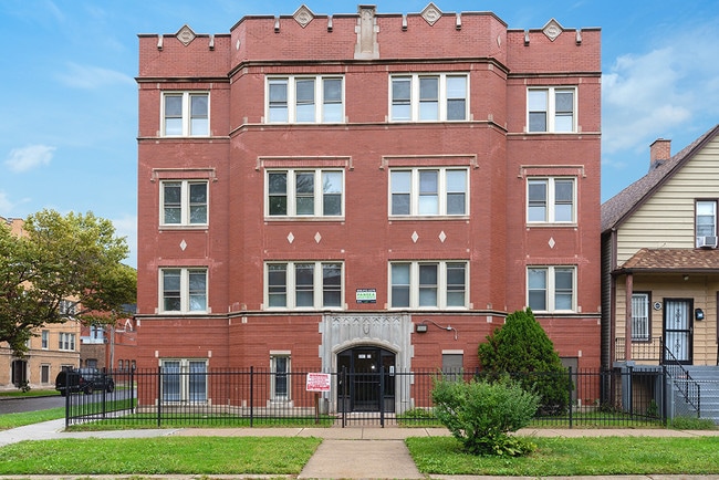 Building Photo - 8001-03 S Muskegon Ave Rental