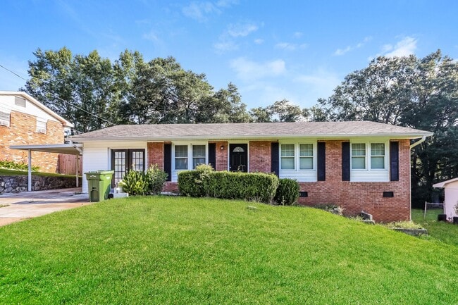 Photo - 5145 Burbank St