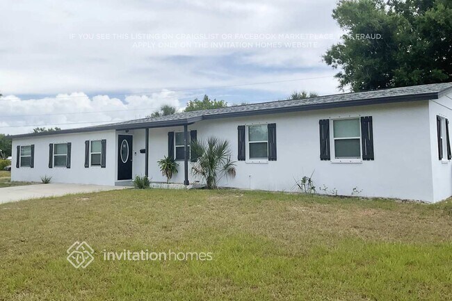 Photo - 4000 Marlin Dr SE