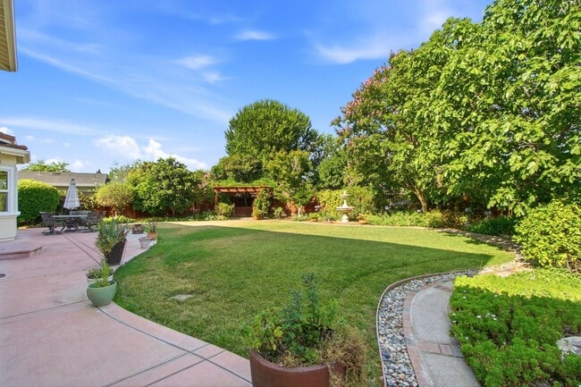 Photo - Stunning 5-Bedroom Sunnyvale Home