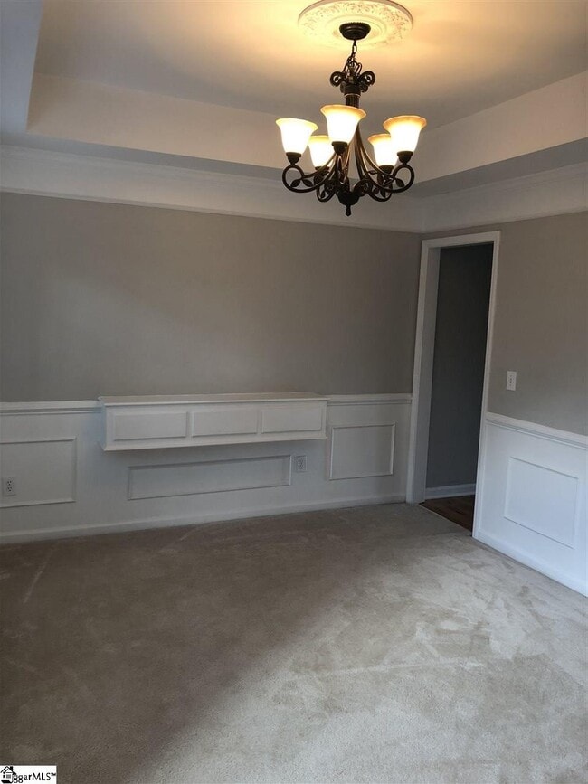 Photo - 4 Birchleaf Ln