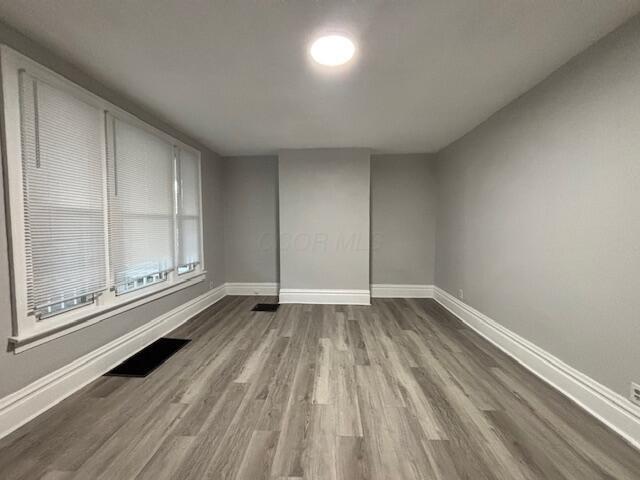 Photo - 823 Oakwood Ave