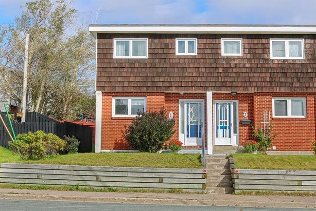 Building Photo - 1 Cumberland Crescent